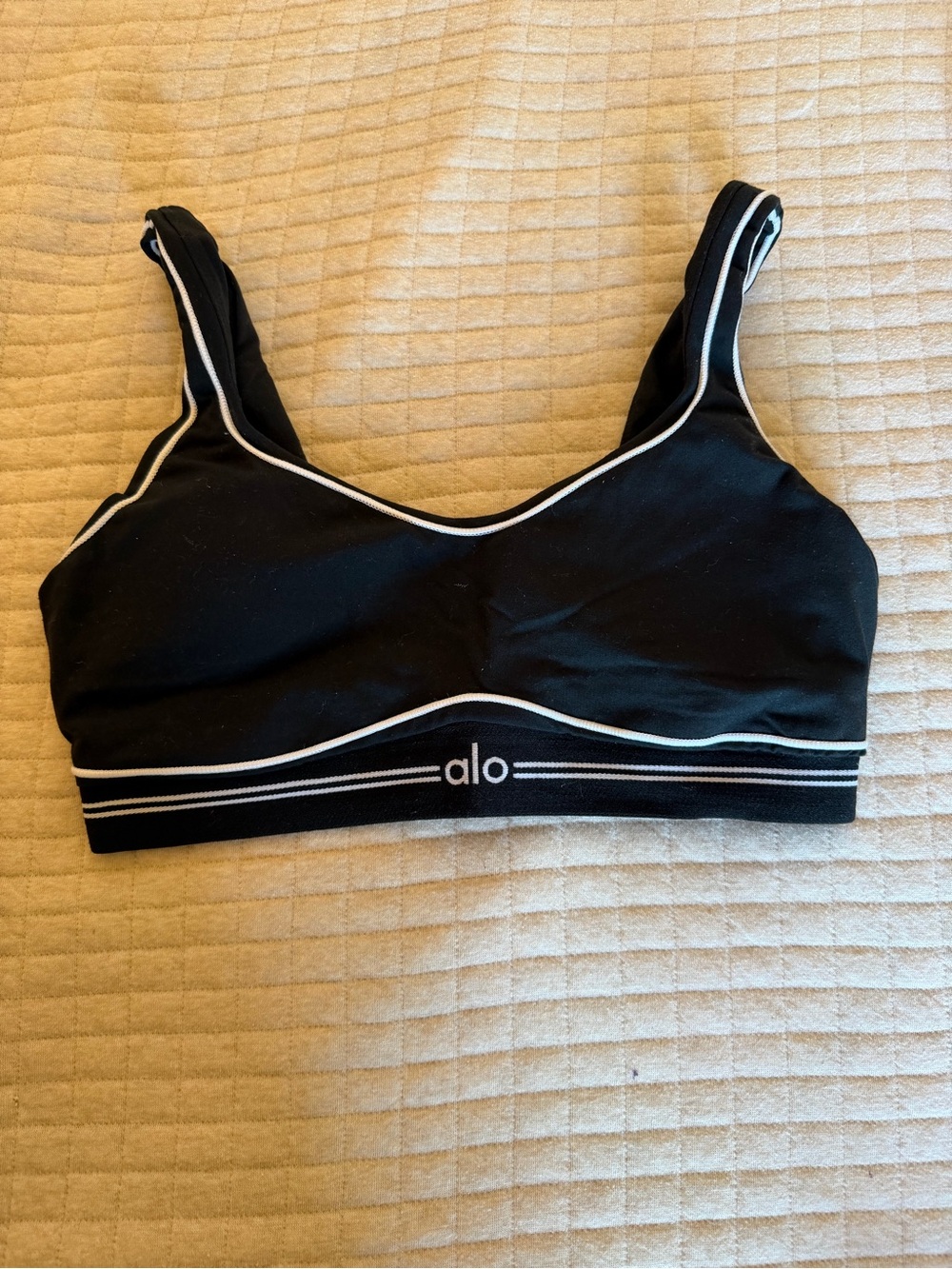 ALO Yoga Black Sports Bralette with White Piping